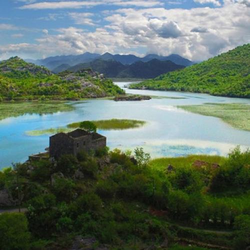 SKADARSKO JEZERO I ČAROBNA RIJEKA CRNOJEVIĆA